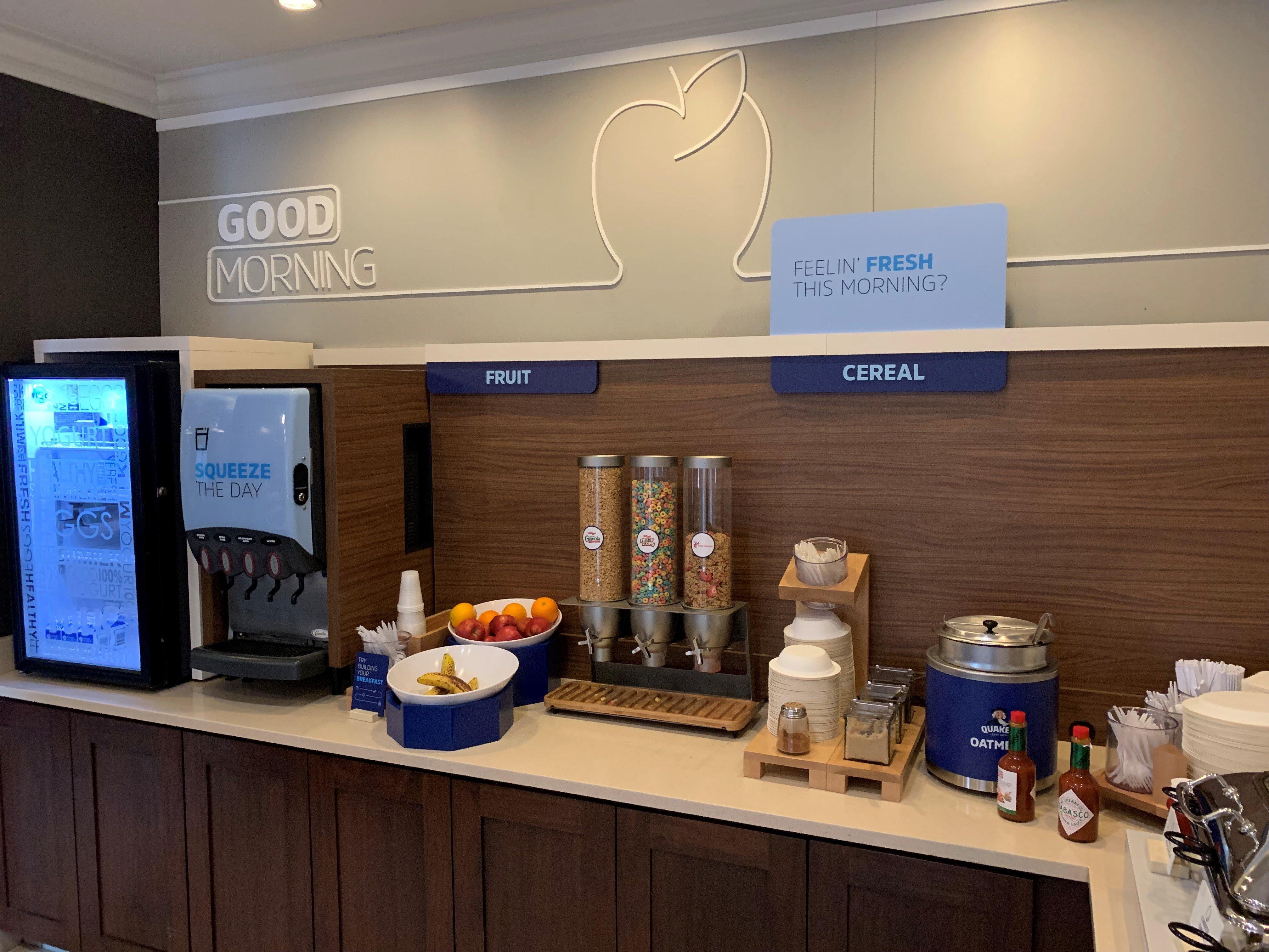Holiday Inn Express Hotel & Suites St. Louis West-O'Fallon By Ihg Eksteriør billede