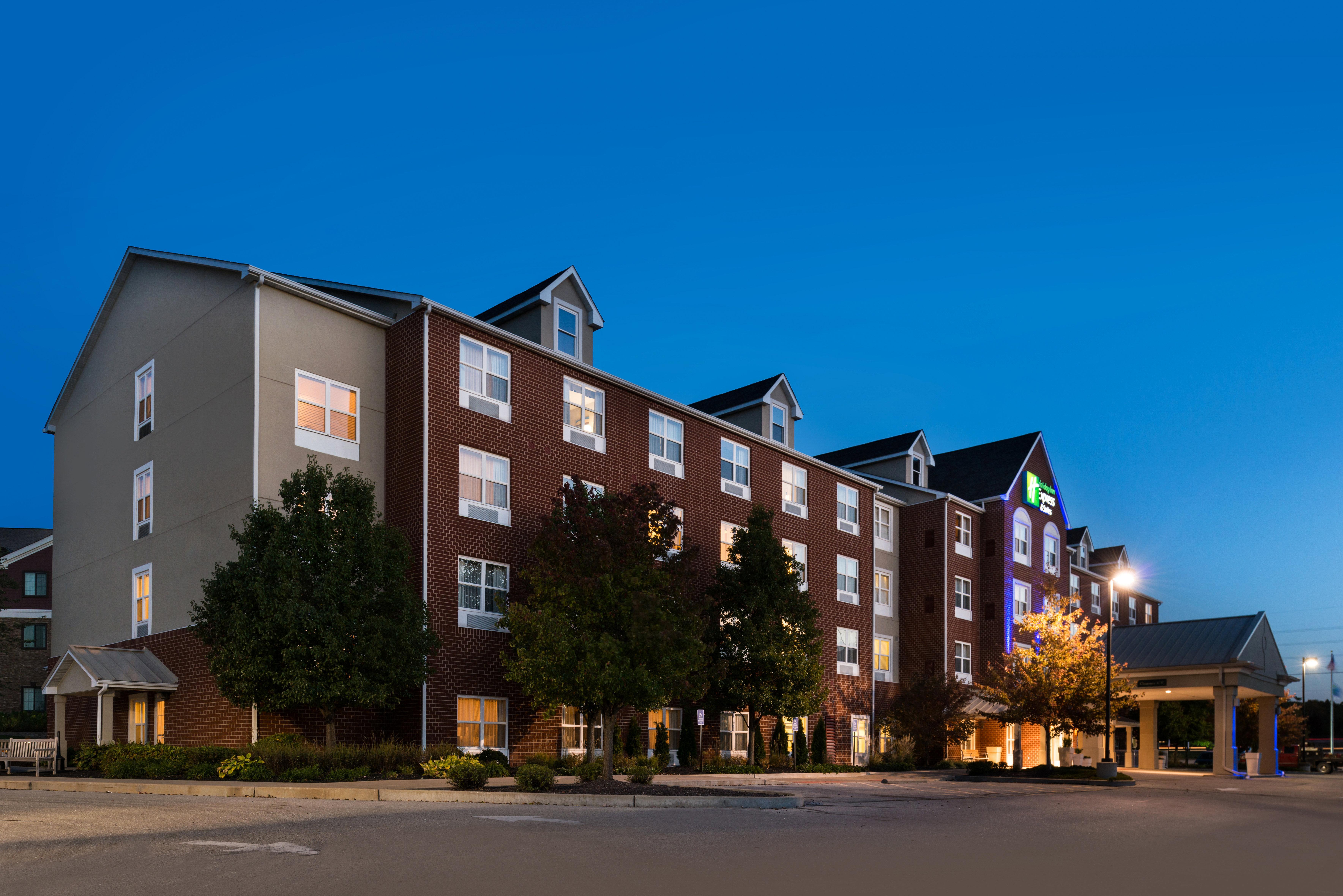 Holiday Inn Express Hotel & Suites St. Louis West-O'Fallon By Ihg Eksteriør billede