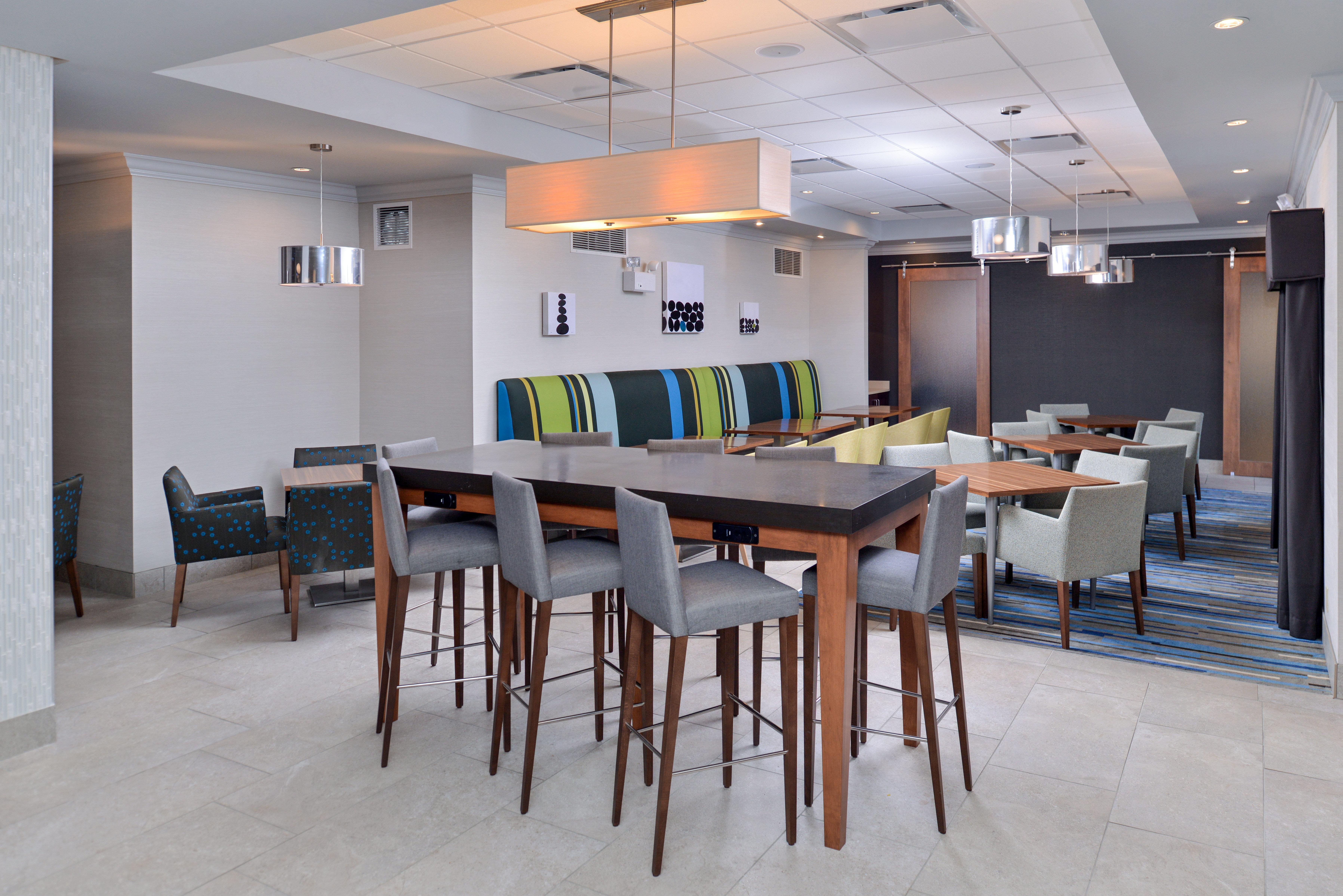 Holiday Inn Express Hotel & Suites St. Louis West-O'Fallon By Ihg Eksteriør billede