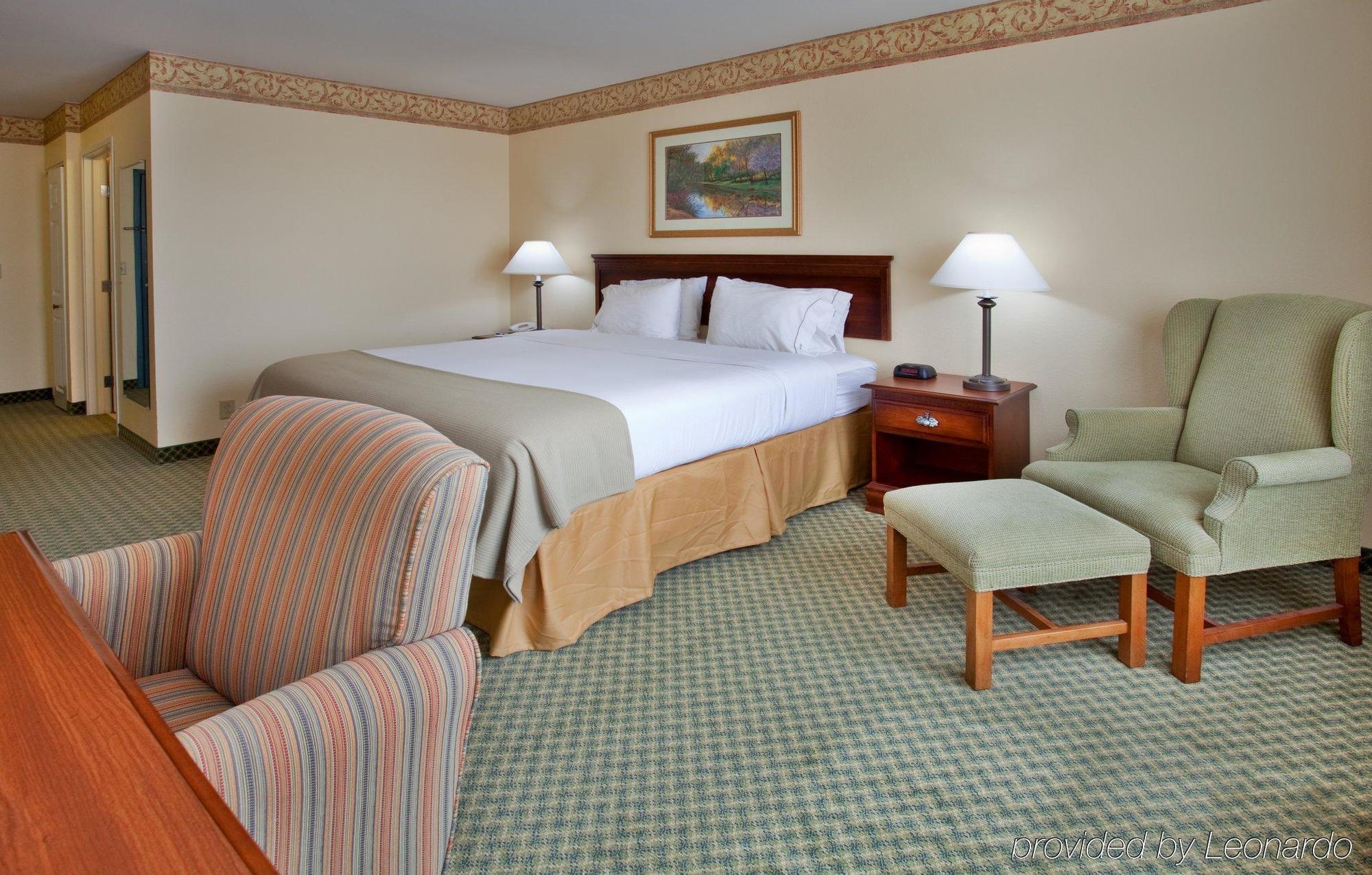 Holiday Inn Express Hotel & Suites St. Louis West-O'Fallon By Ihg Værelse billede